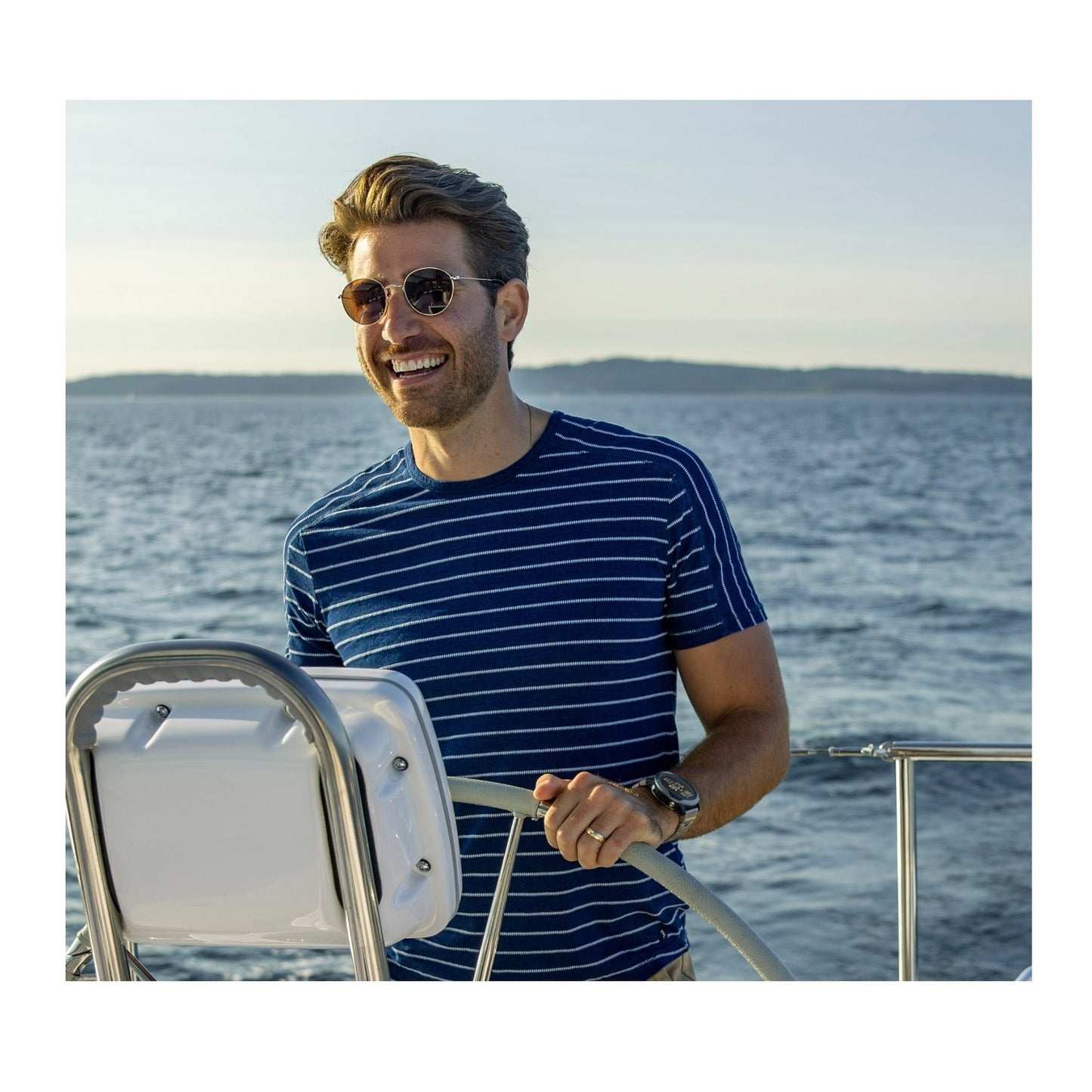 Garmin quatix 7X Solar Edition Marine GPS Smartwatch with Solar Charging