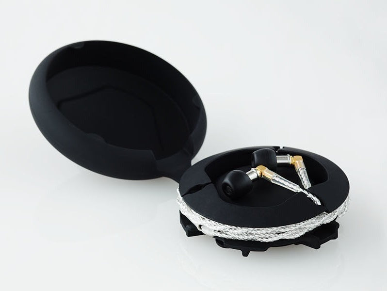 Final Audio Design F4100 High-Resolution Earphones (Black)