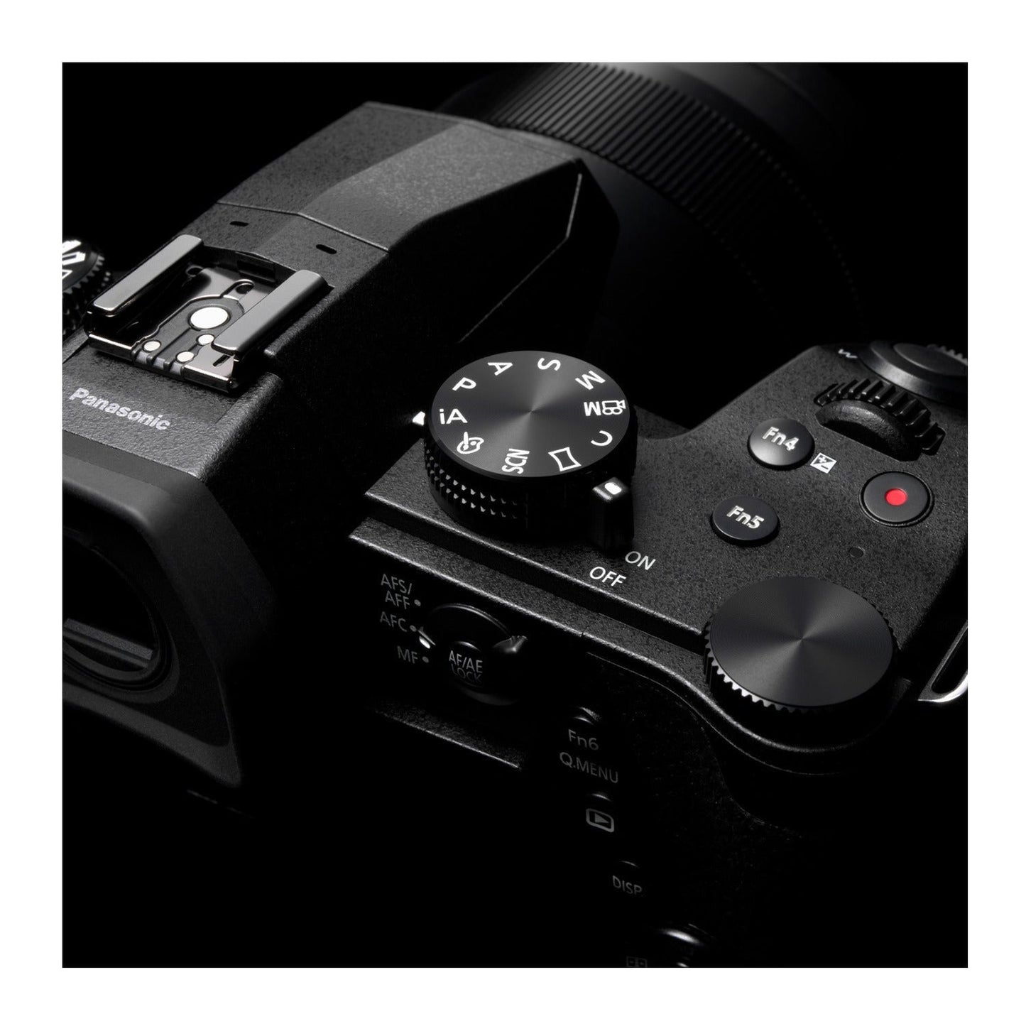 Panasonic LUMIX FZ1000 II 16x 25-400mm LEICA DC Lens Digital Camera (Black)
