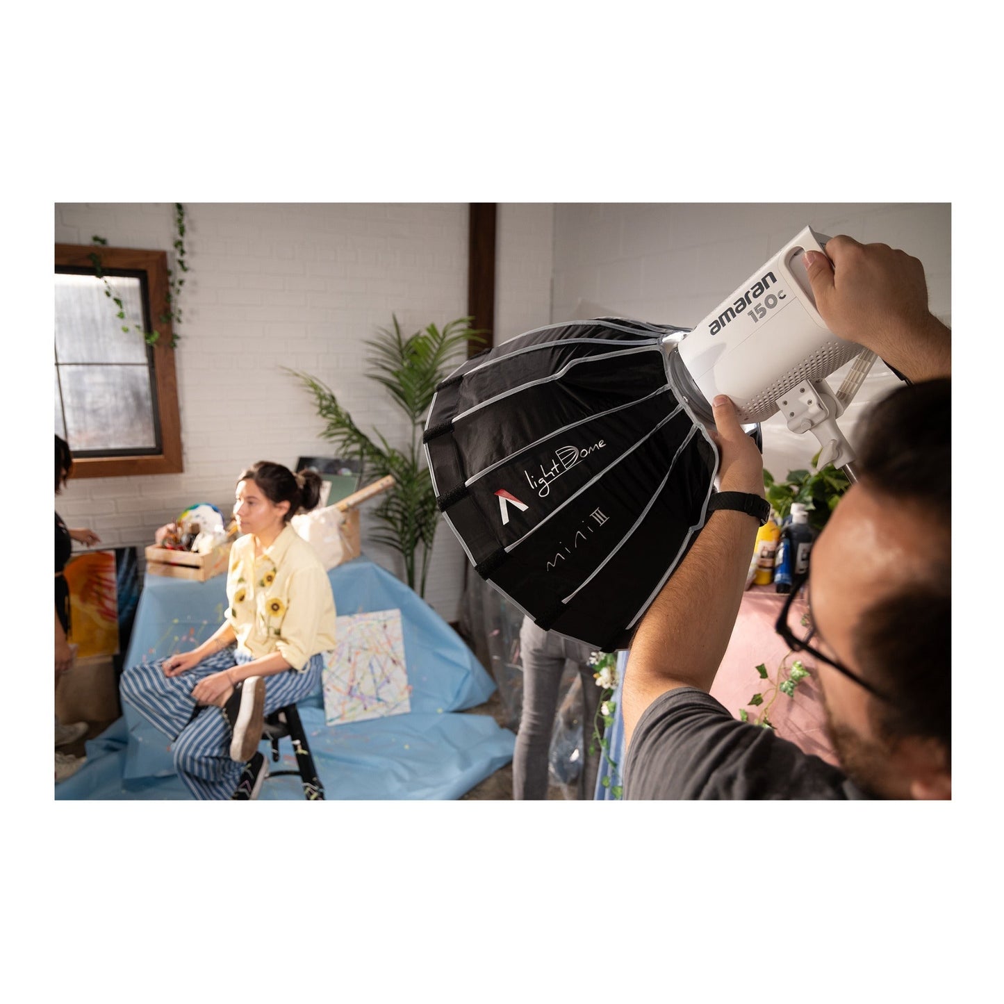 Amaran COB 60x S Bi-Color LED Monolight with Light Dome Mini III