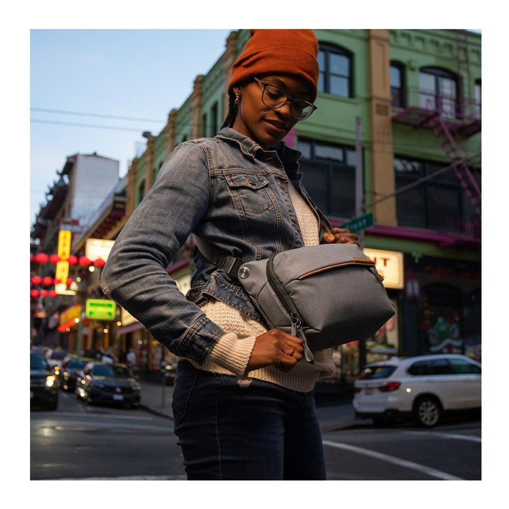 Peak Design 6L Everyday Sling v2 (Ash)