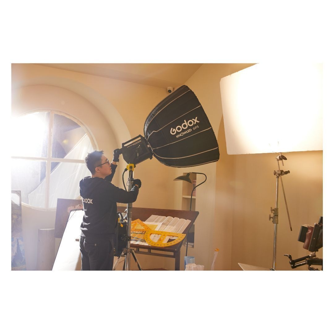 Godox Knowled MG 1200Bi IP54 Weather-Resistant LED Light with 1200W Output and Built-In FX Effects