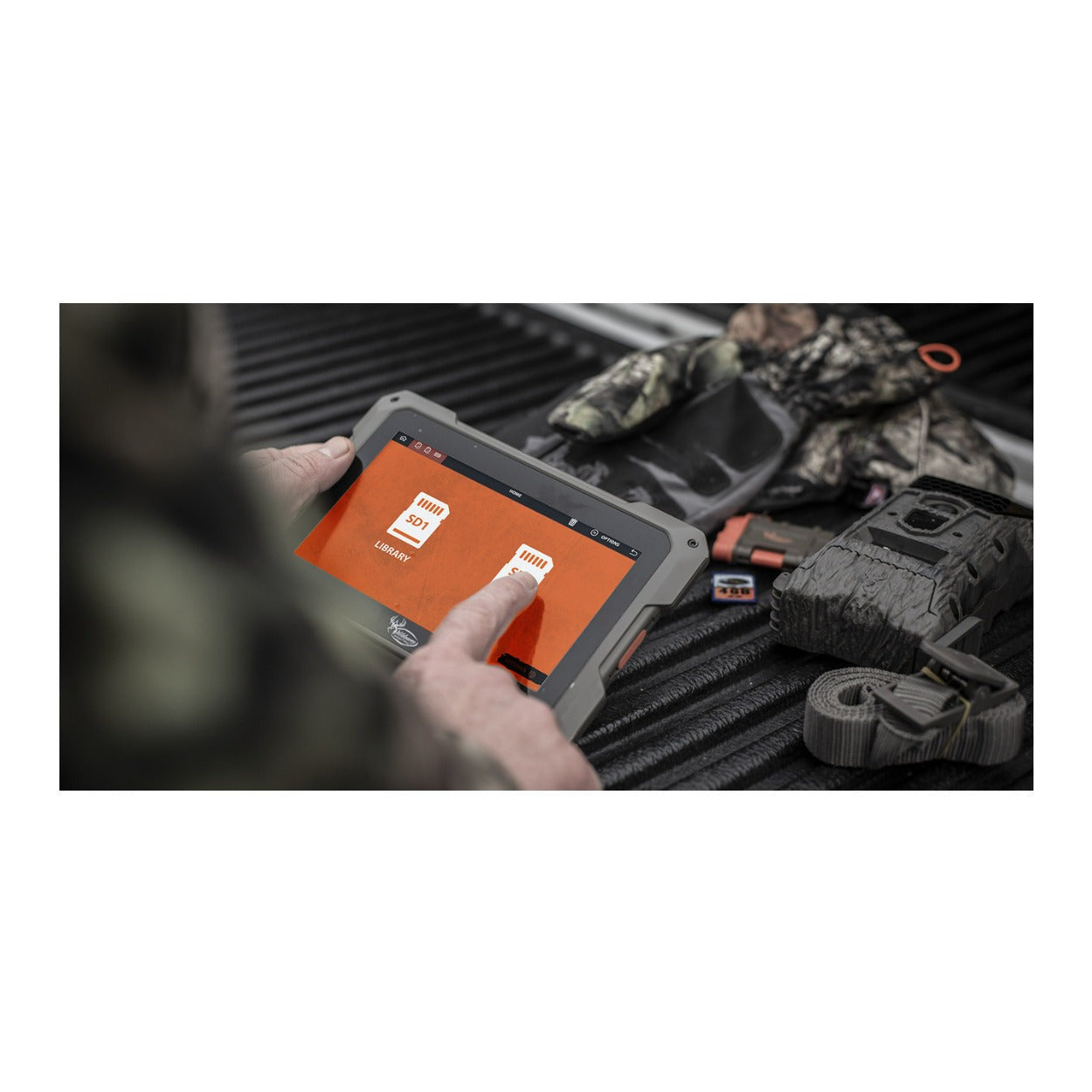 Wildgame Innovation 7-Inch HD Backlit TFT Touchscreen, Weather-Resistant Compact Trail Pad Tablet