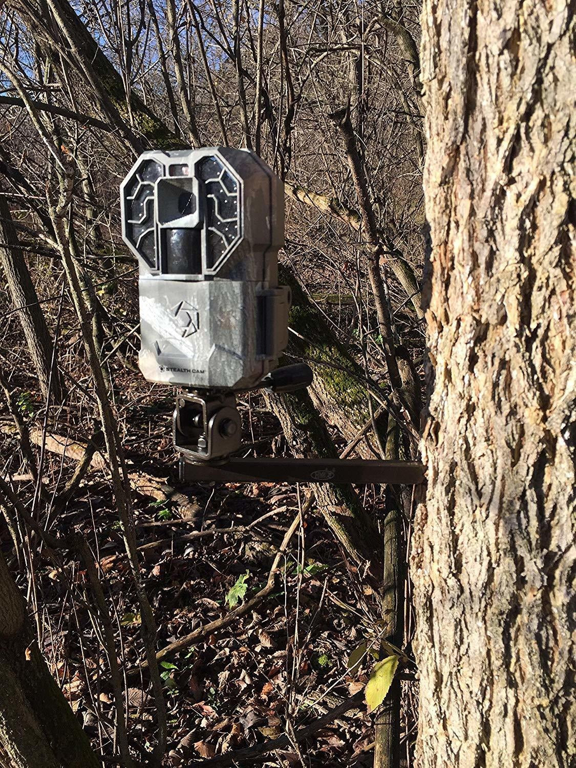 HME Products Better Trail Camera Holder 10-Pack: Screws Into Trees,Universal Fit