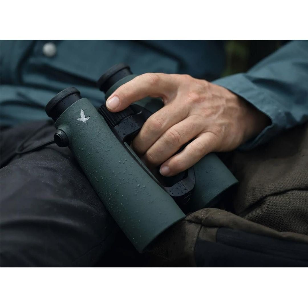 SWAROVSKI OPTIK 8.5x42 EL Binoculars with FieldPro Package (Green)