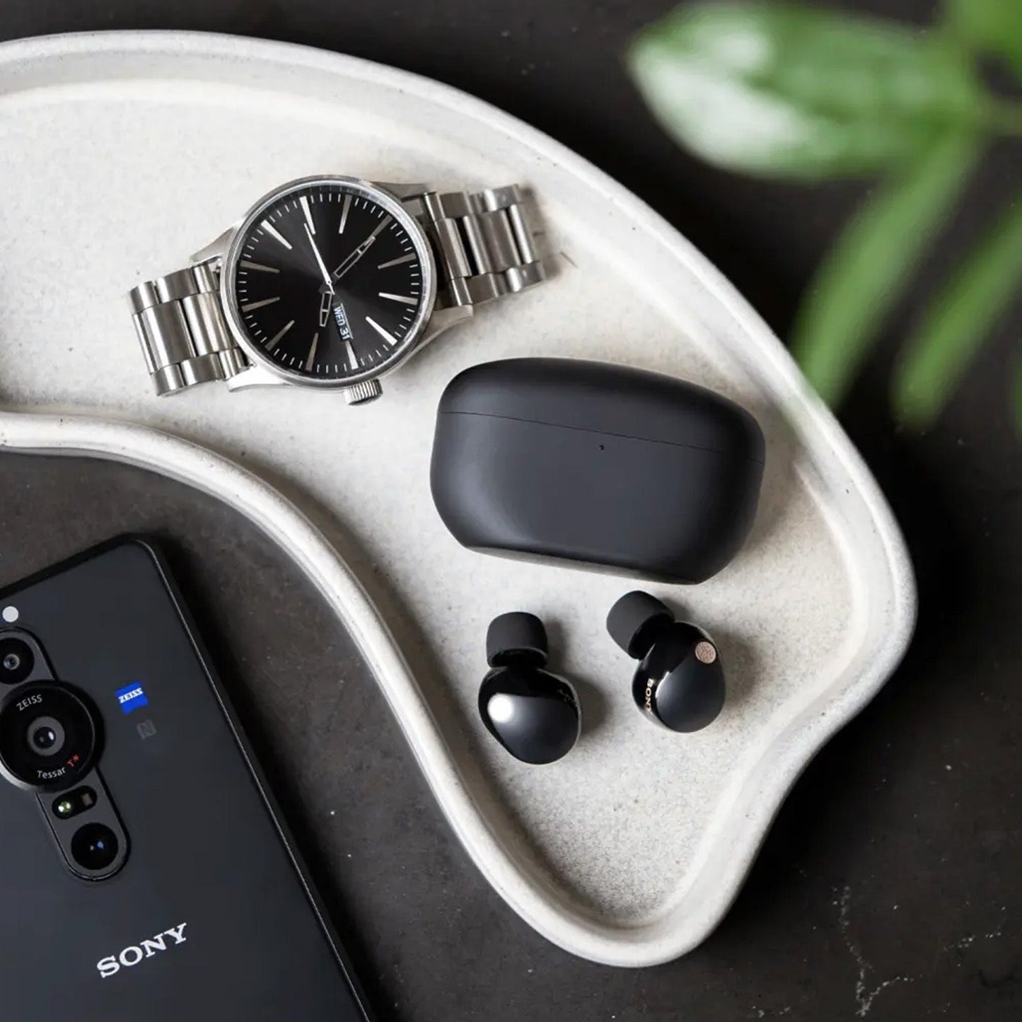 Sony Rechargeable Charging Case for WF-1000XM5 (Black) Bundle with Silicone Case