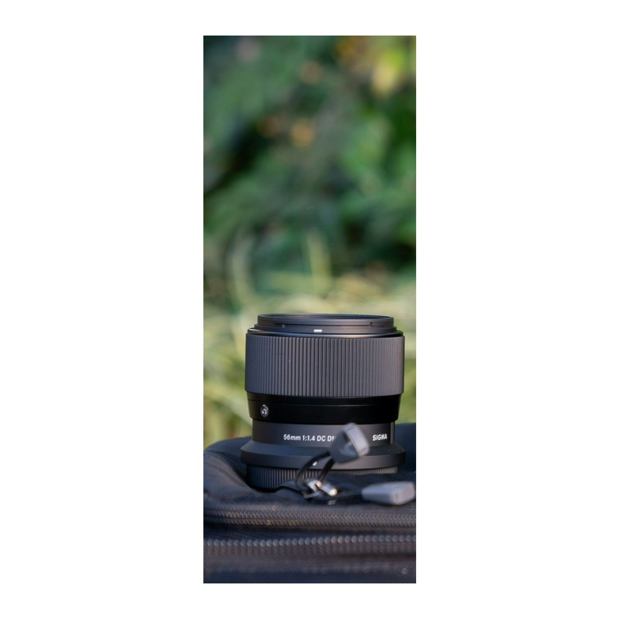 Sigma 56mm F1.4 DC DN Contemporary Lens for Nikon Z Mount with Lens Hood (Black) (Open Box)