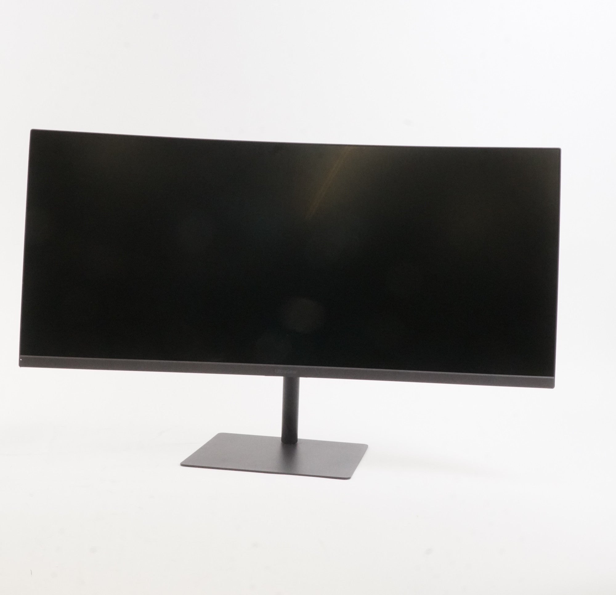 LG 34-Inch UltraGear WQHD 240Hz 1ms FreeSync Premium Curved Gaming Monitor (Used)
