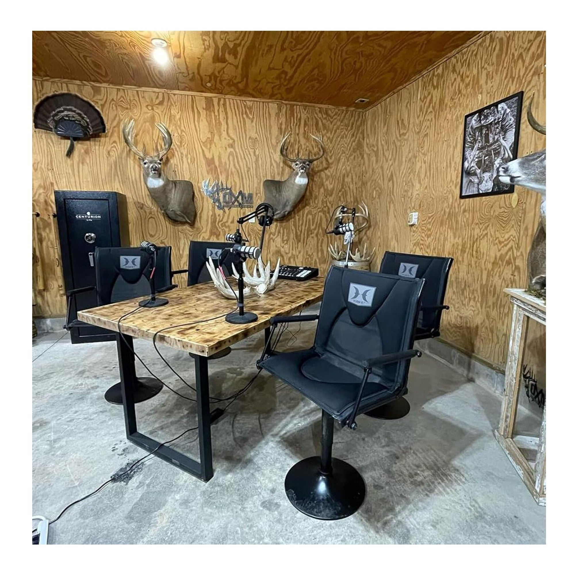 Hawk Premium Blind Chair