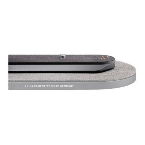 Leica HG-DC1 Wireless Charging Control Handgrip for Charging Leica Q3 Camera