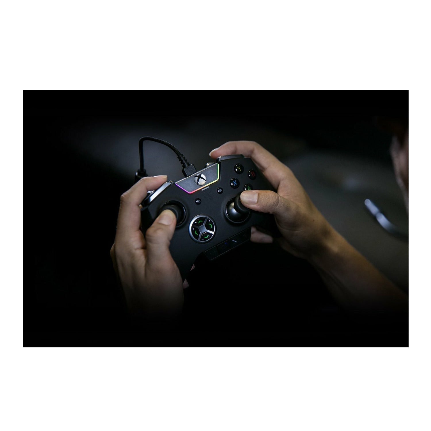 Razer Wolverine Ultimate Wired Gaming Controller for Xbox One and PC (Certified Refurbished)