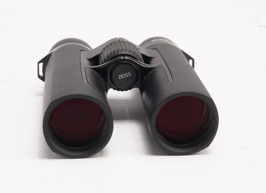 Zeiss Optics SFL 8x40 Compact and Waterproof Binoculars for Adults (Used)
