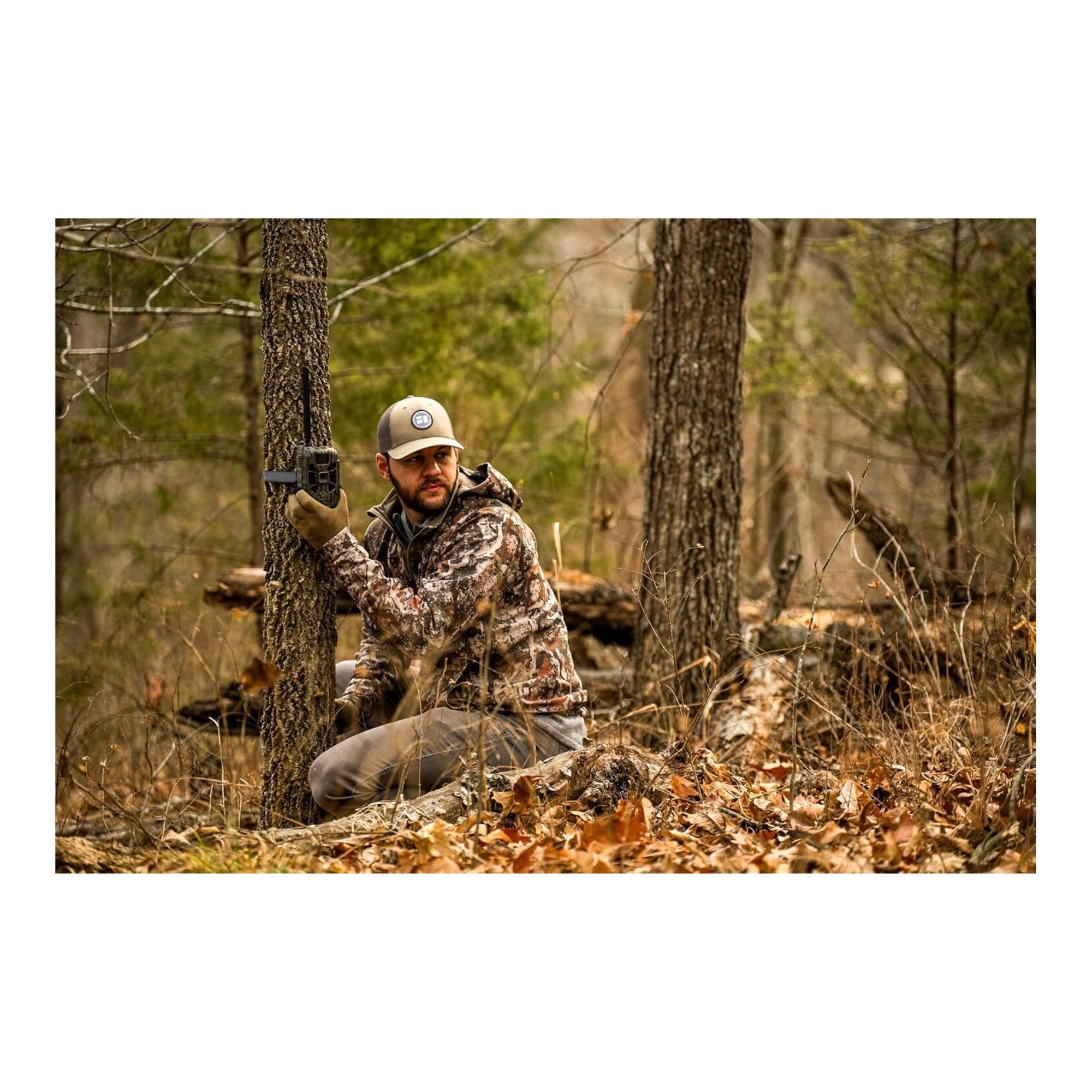 Stealth Cam Deceptor Dual Network Trail Camera w/ 32GB Memory Card & Card Reader