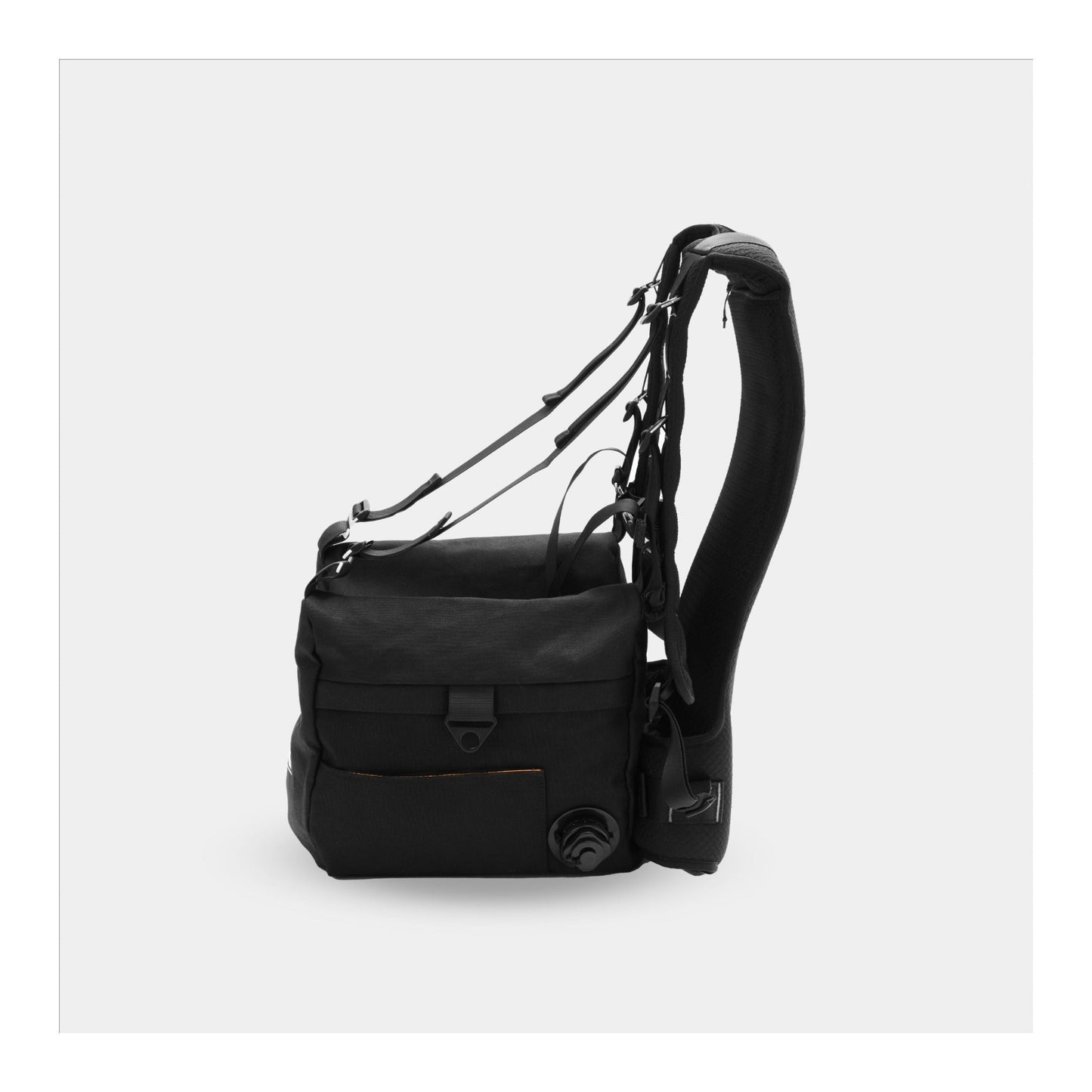 Sakk Camera Saddle Harness Back Support and Stability for Filmmakers
