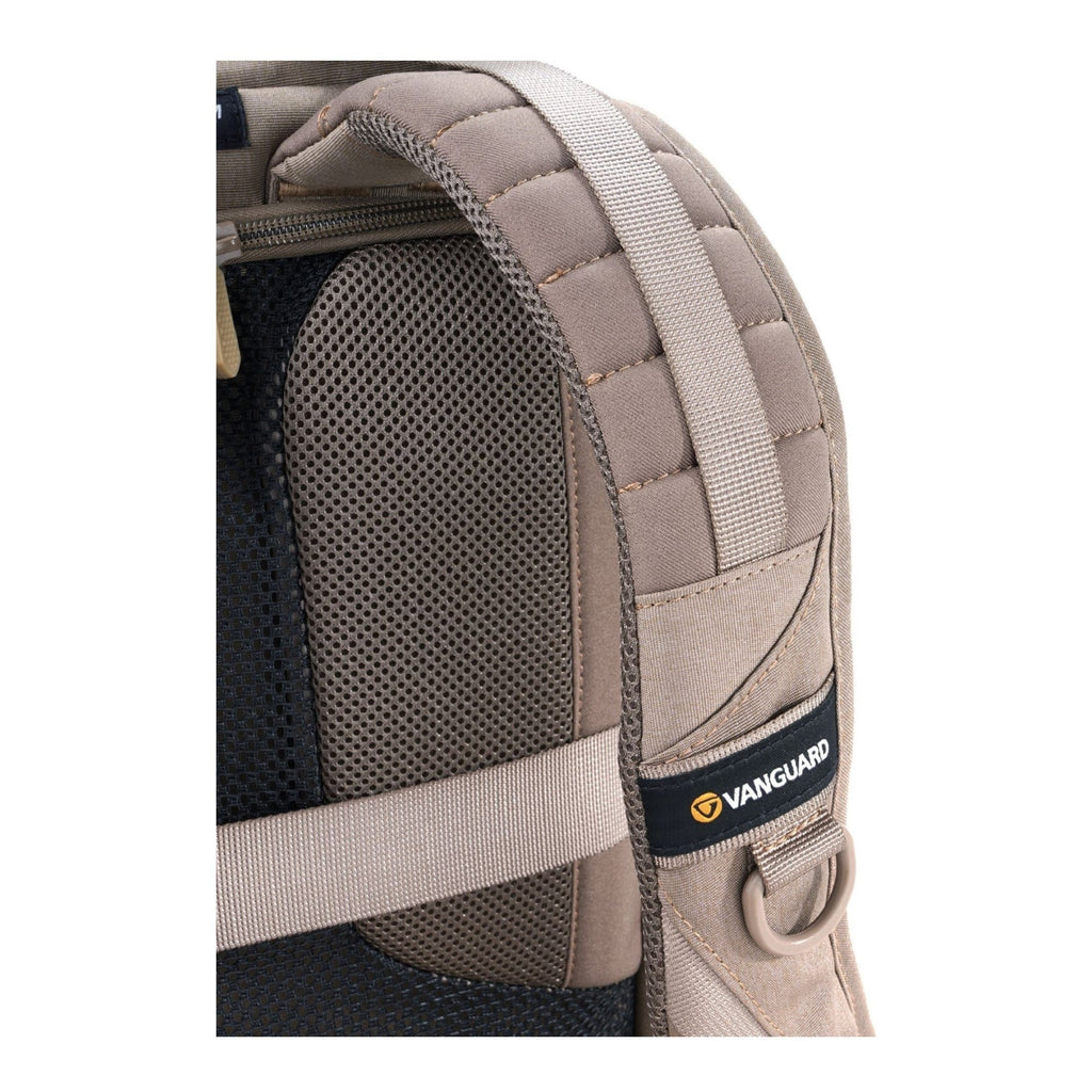 Vanguard VEO Range T37M BG Backpack (Beige)