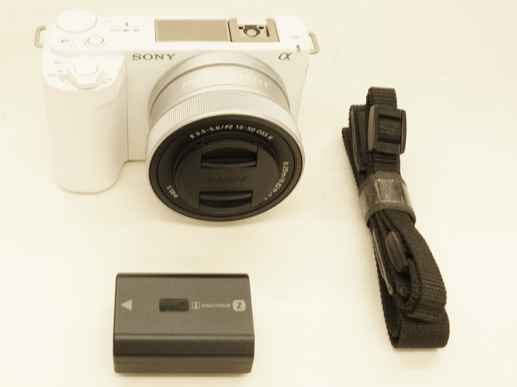 Sony Alpha ZV E10 II Content Creators Camera with Mirroless Lens Kit White (Used)