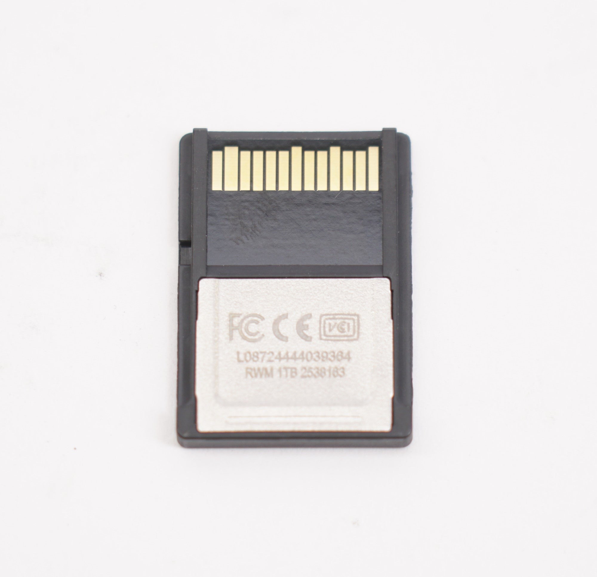 Lexar 1TB Professional GOLD CFexpress 4.0 Type A Memory Card (Used)