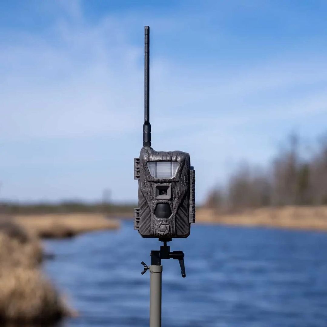 Stealth Cam Flashback 40MP White Flash Cellular Trail Camera with 0.4 Second Trigger Speed