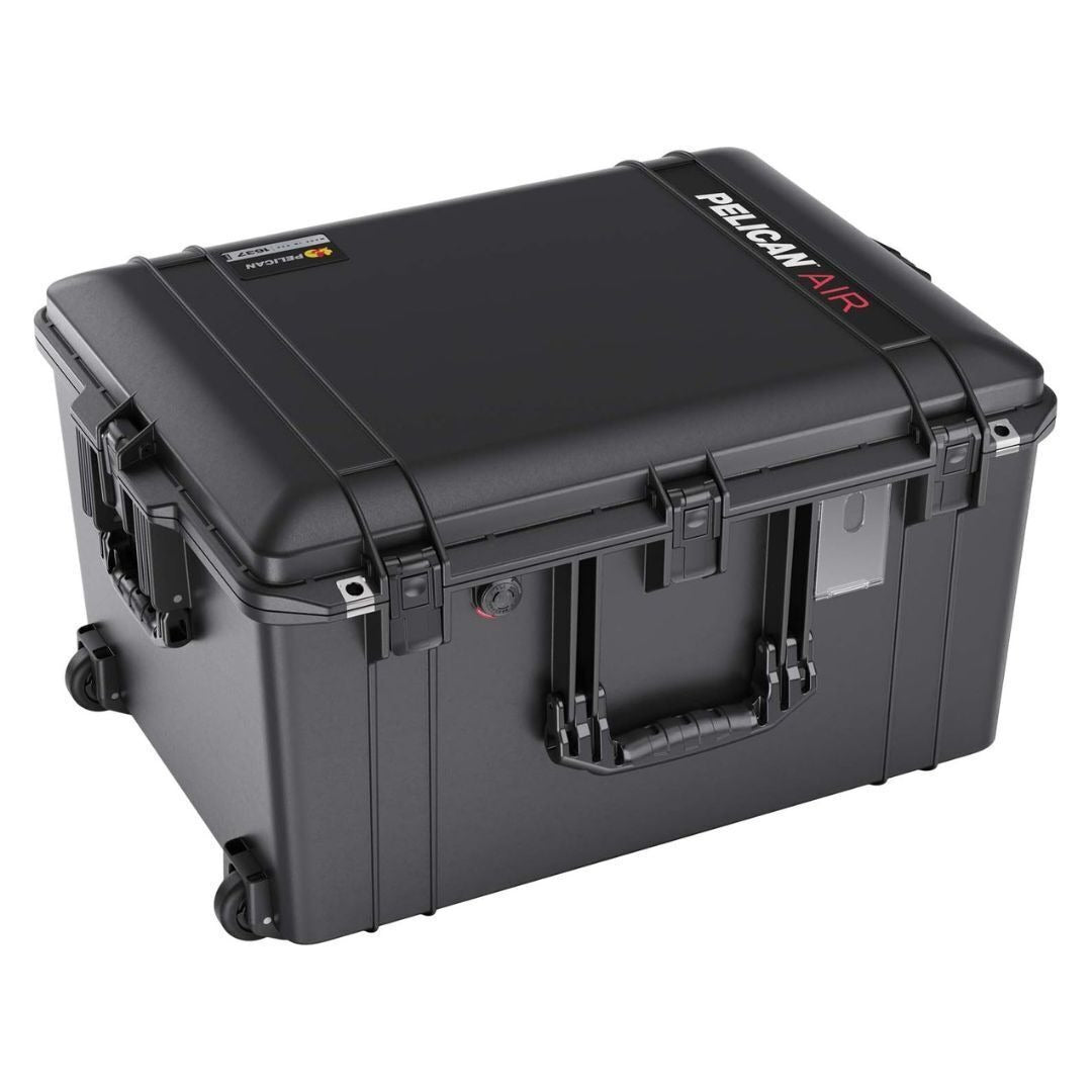 Pelican 1637 Air Case with Divider Insert, Integrated Wheels, and Press and Pull Latches (Black)