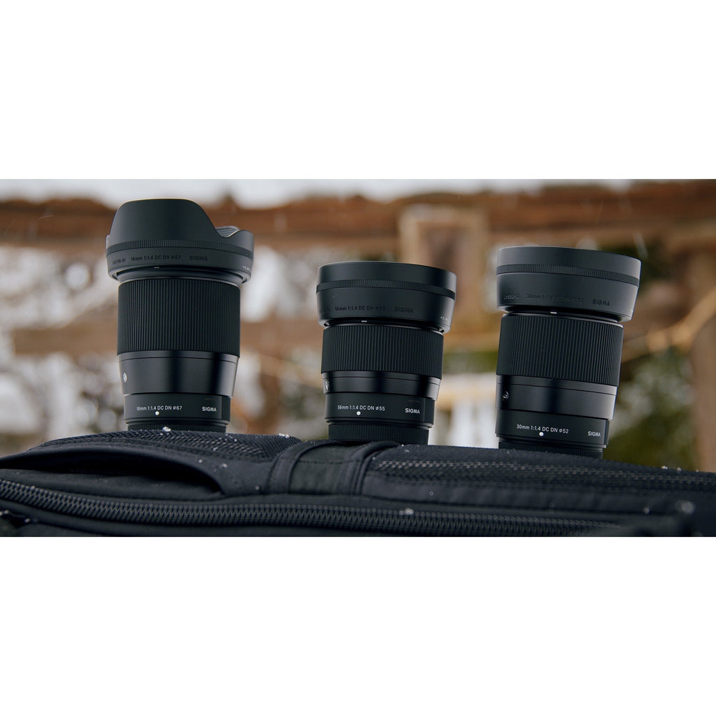 Sigma 16mm F1.4 Contemporary DC DN APS-C Format Lens (Fuji X) Bundle