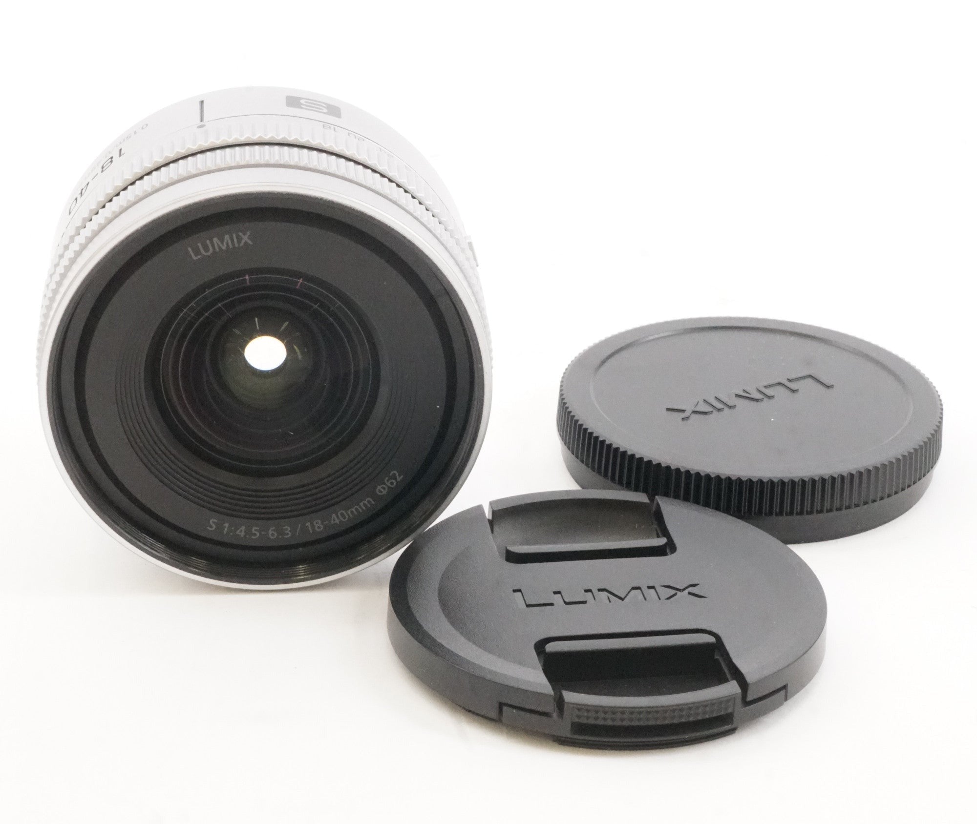 LUMIX S9 S 18-40mm Lens Kit - Black and Silver (DC-S9NSB9) (Used)