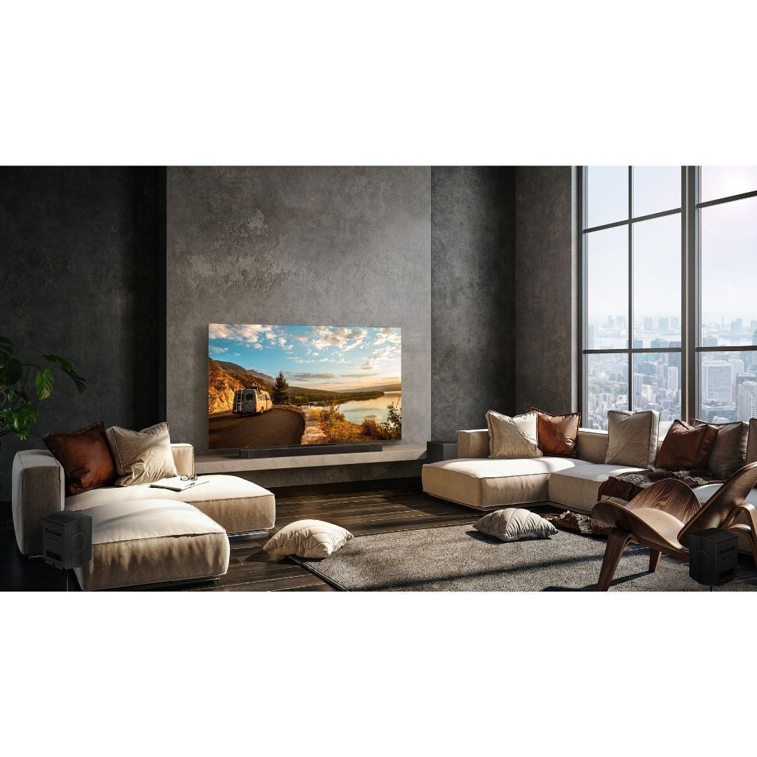 Samsung 11.1.4 Channels 656W Wireless Dolby ATMOS Soundbar with 22 Rear Speakers (Titan Black)