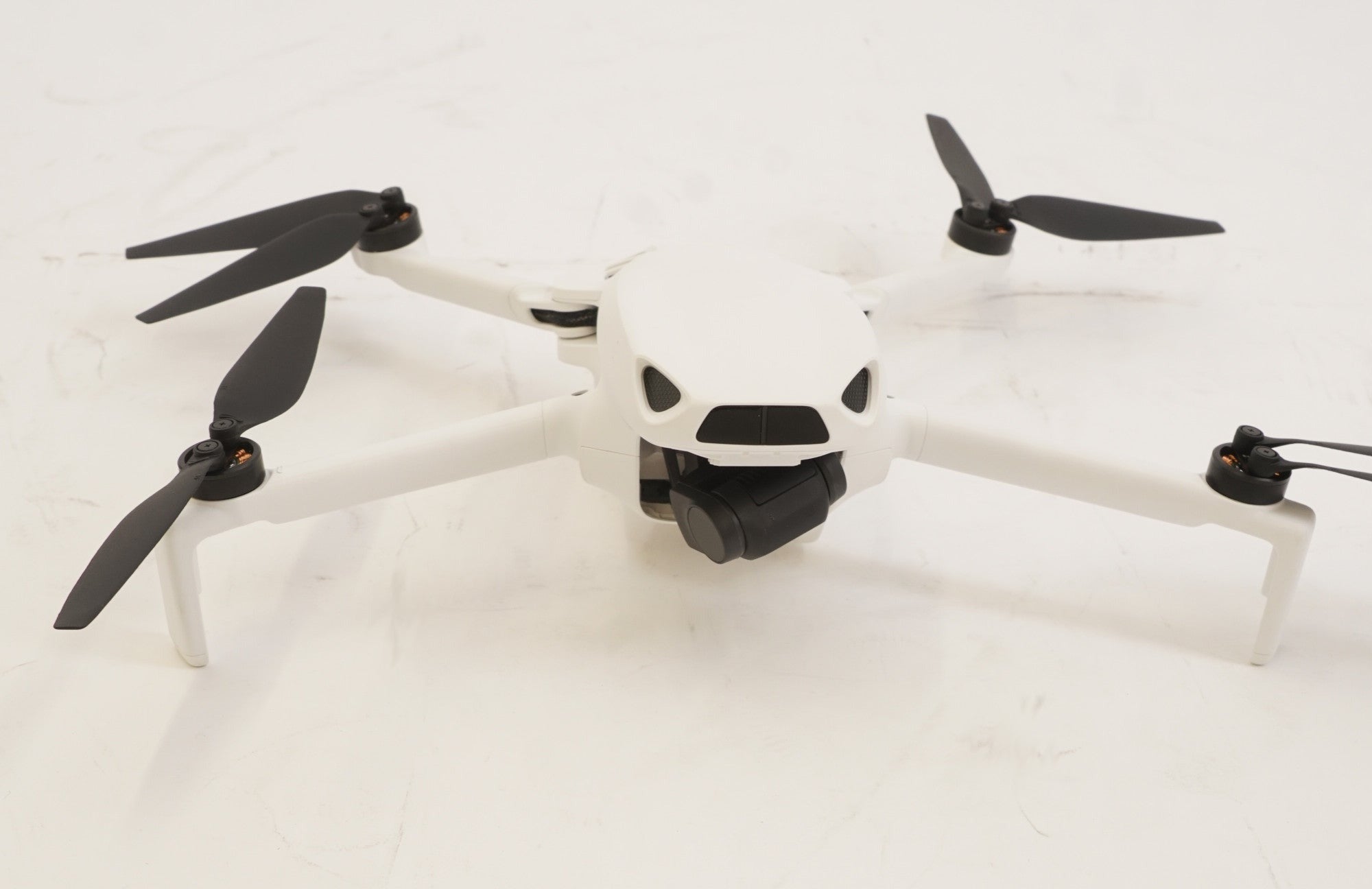 SKYROVER S1 Mini Camera Drone Combo with 4K/60fps Video, 3-Axis Gimbal (White) (Used)