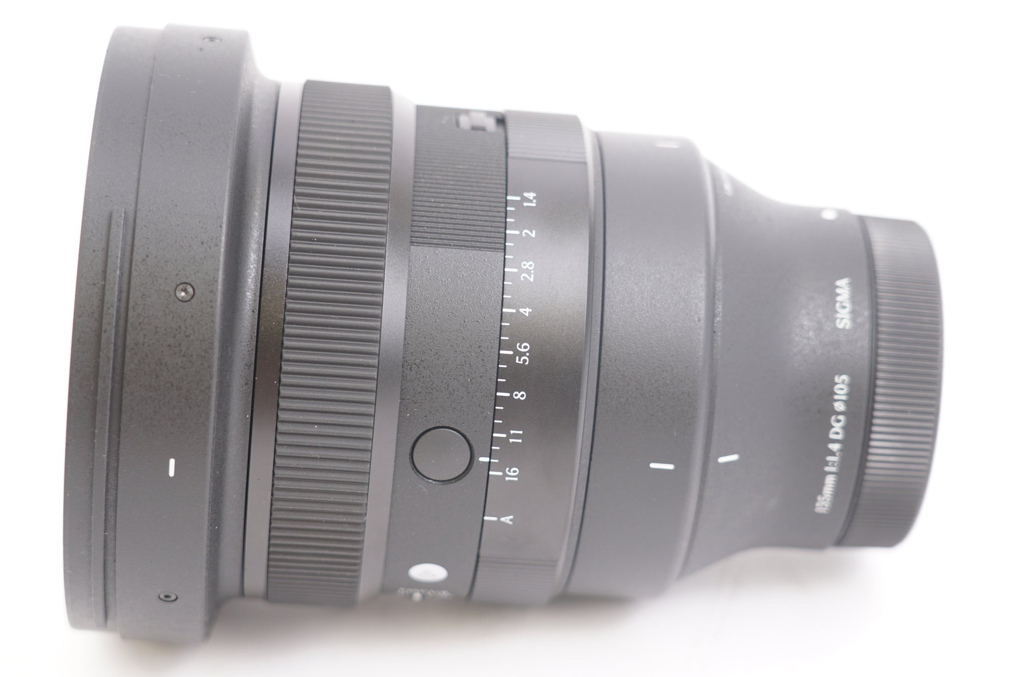 Sigma 135mm f/1.4 Full Frame DG Art Lens (L Mount) (Used)