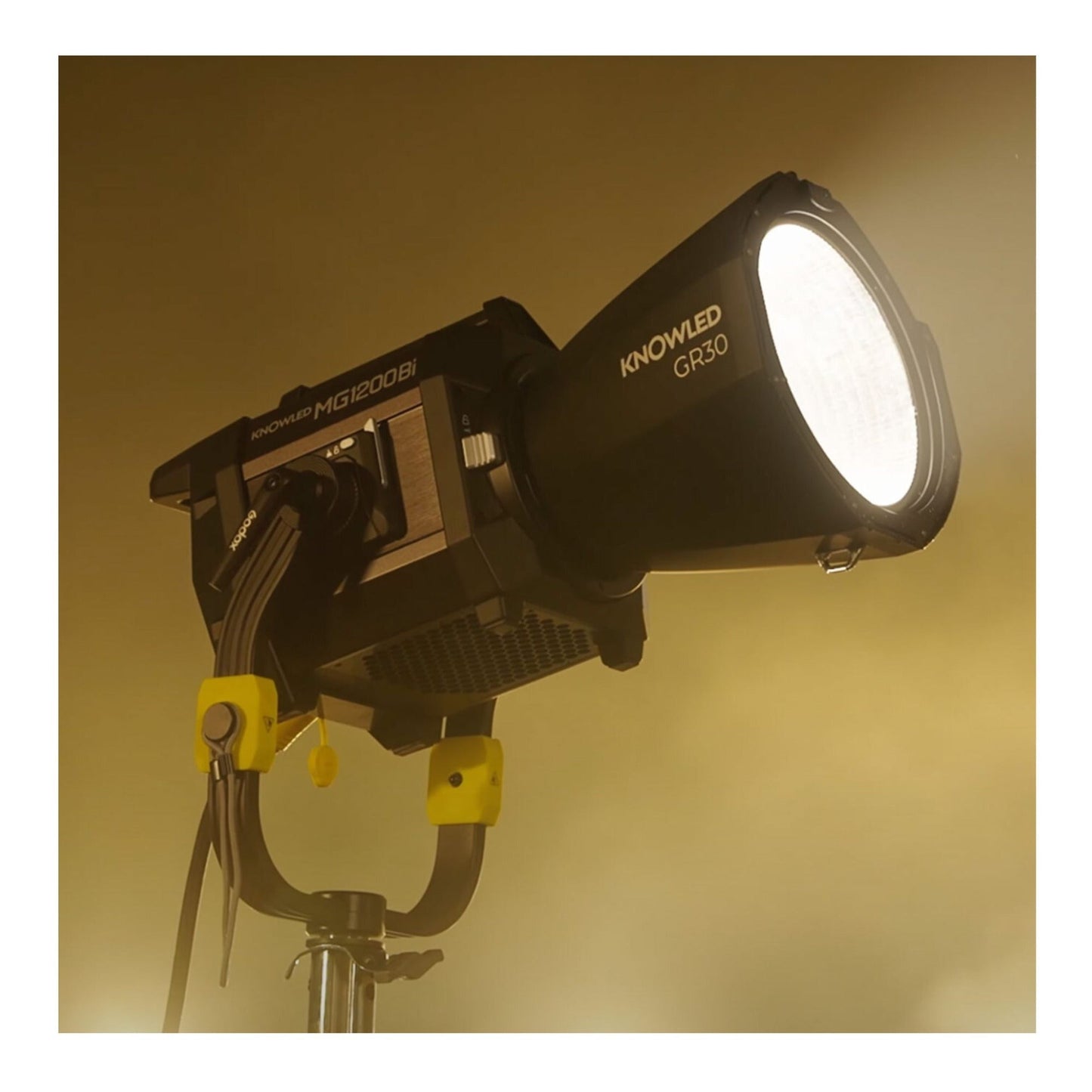 Godox Knowled MG1200BI 1200W Bi-Color LED Video Light Kit with 4 Reflectors and Sunlight-Mimic Beam