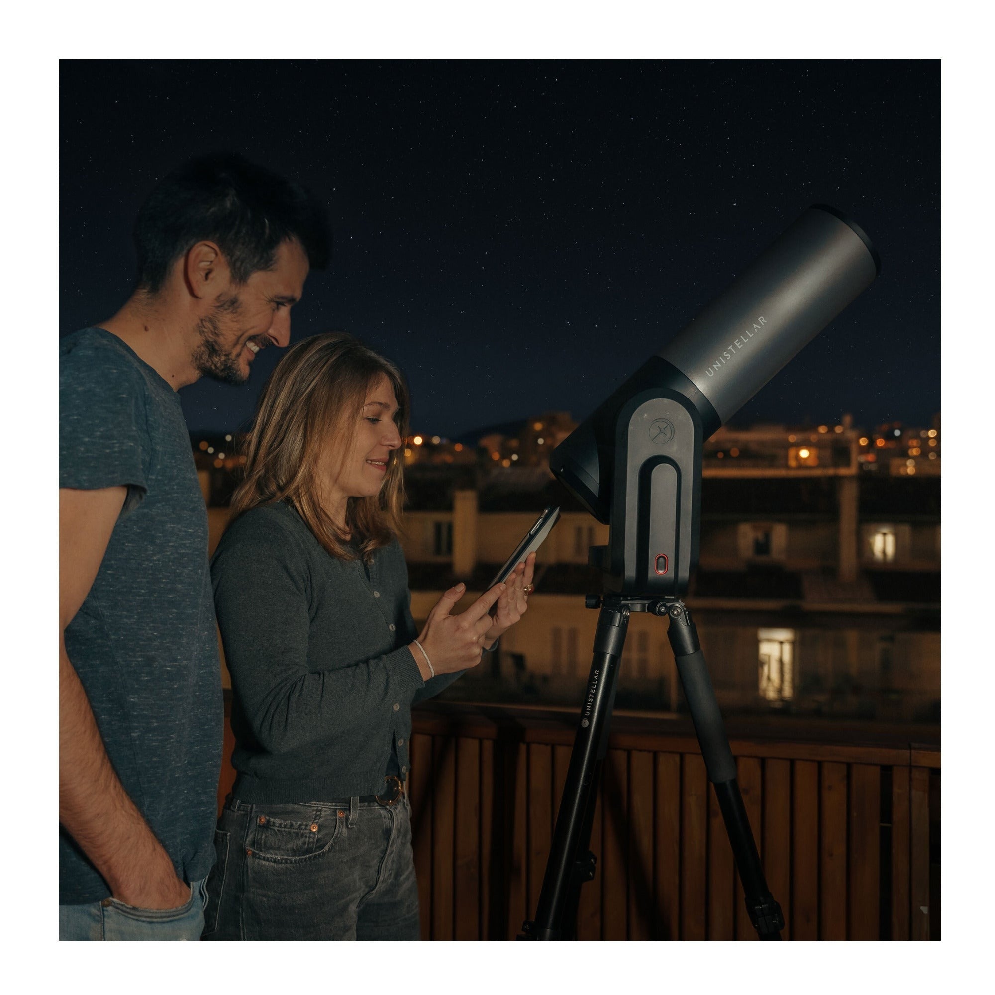 Unistellar eQuinox 2 Smart Telescope for Light Polluted Cities