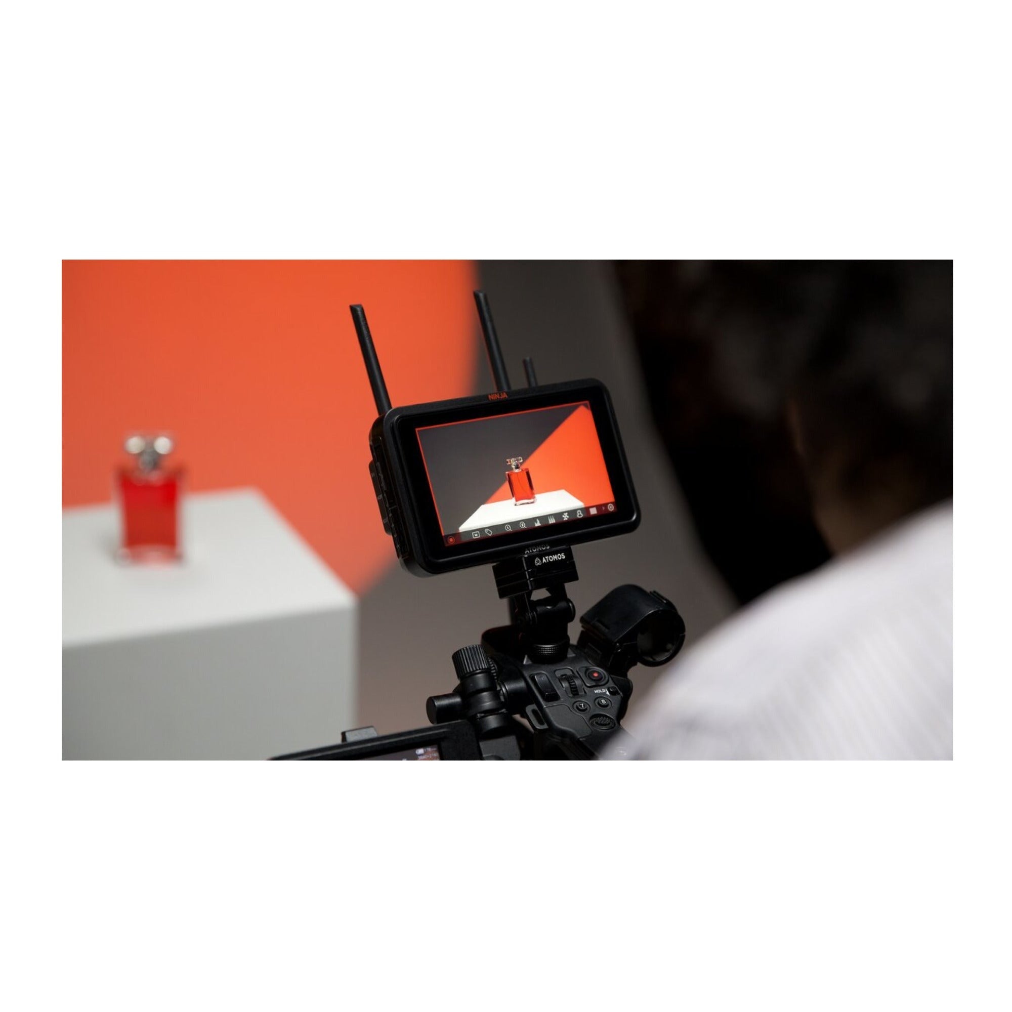 Atomos Ninja TX 5-inch 1500nit Monitor Recorder with Creator & Power Kit
