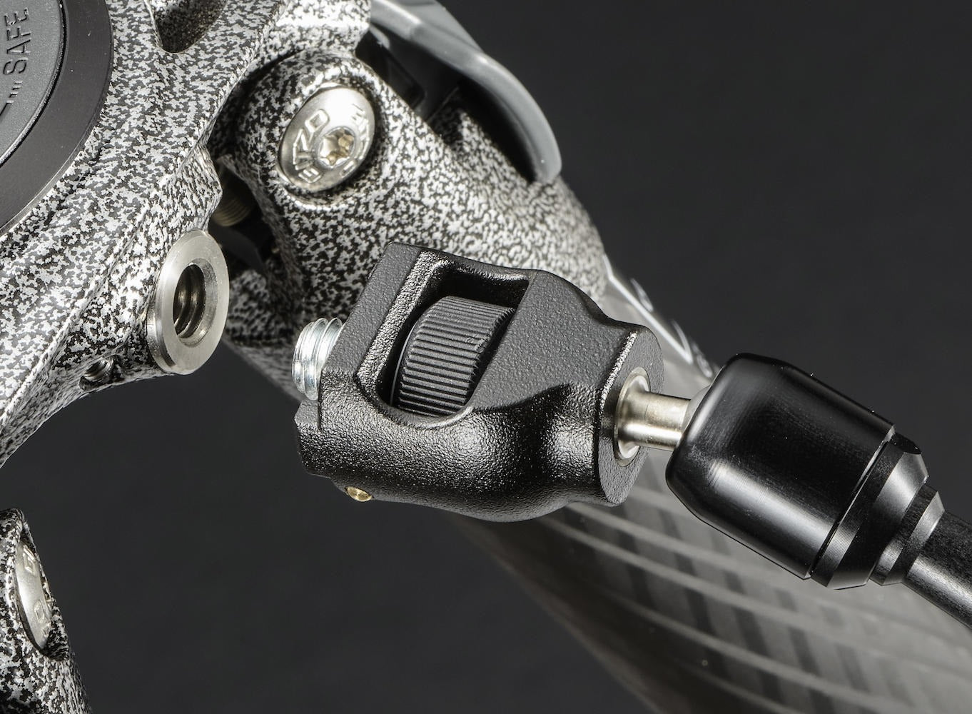 Gitzo Systematic Series 3 Carbon 4 Section XL Tripod