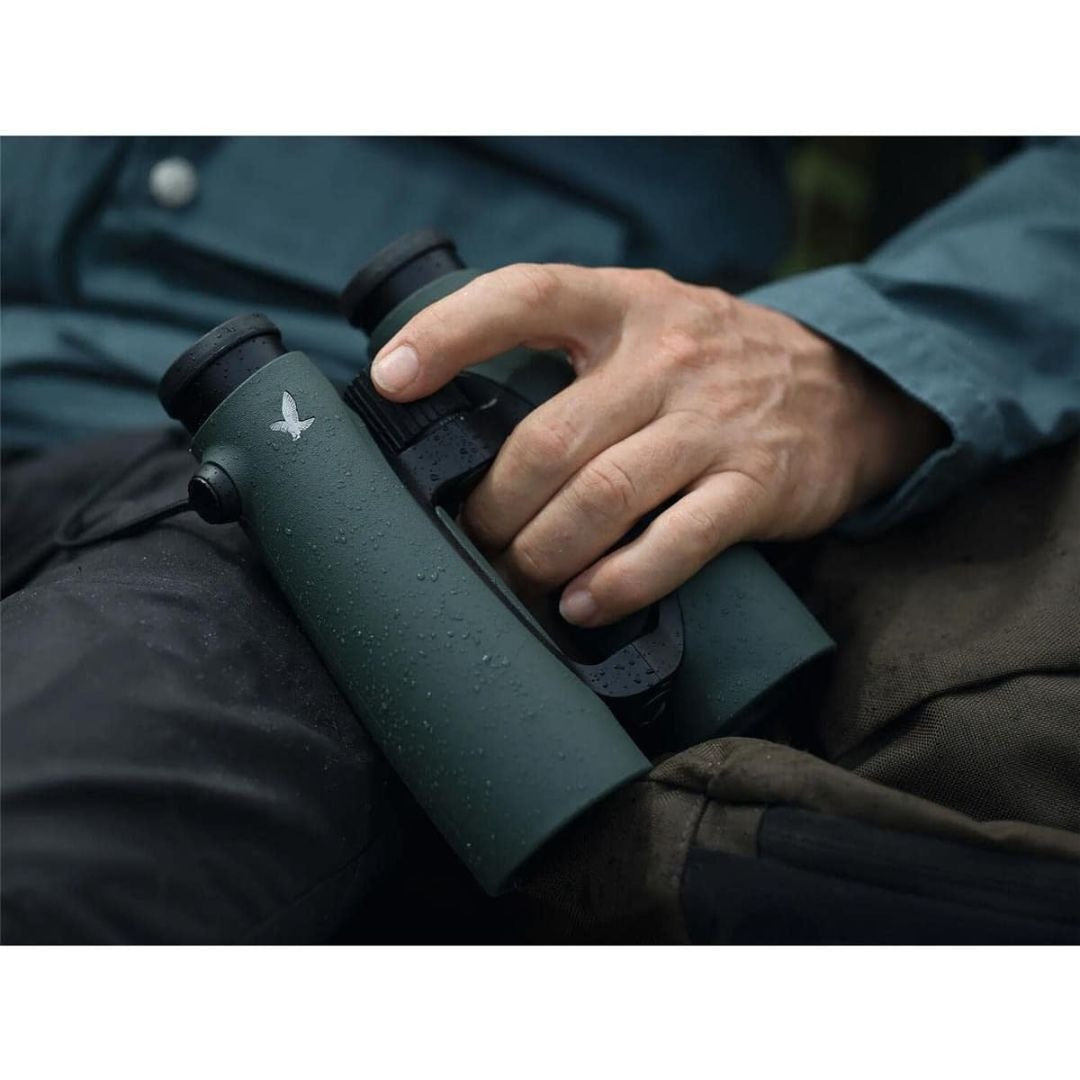 SWAROVSKI OPTIK 10x 42 EL Binocular with 2021 FieldPro Package and High-Transmission Optics (Green)