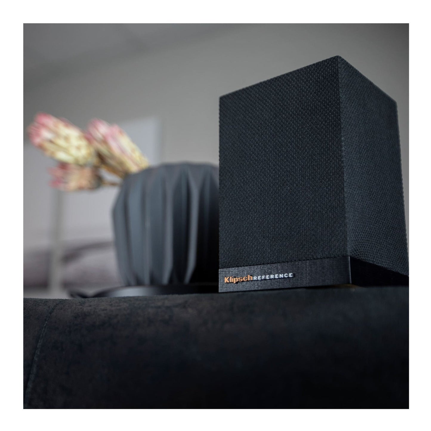 Klipsch Cinema 600 5.1-Channel Soundbar System