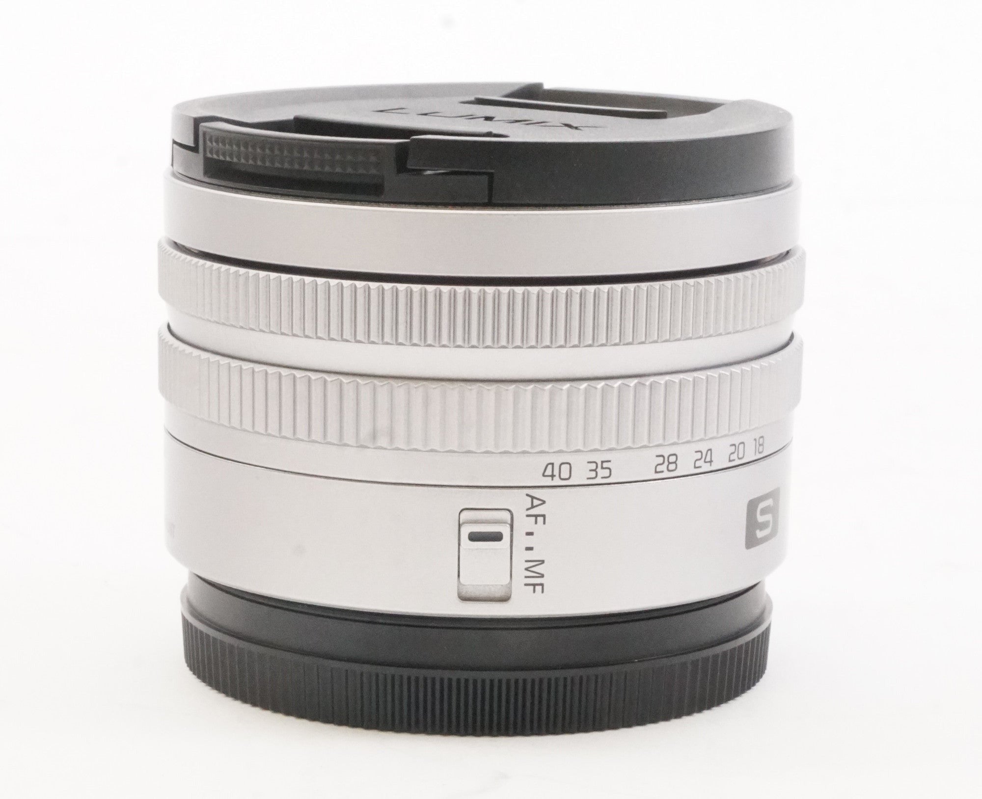 LUMIX S9 S 18-40mm Lens Kit - Black and Silver (DC-S9NSB9) (Used)