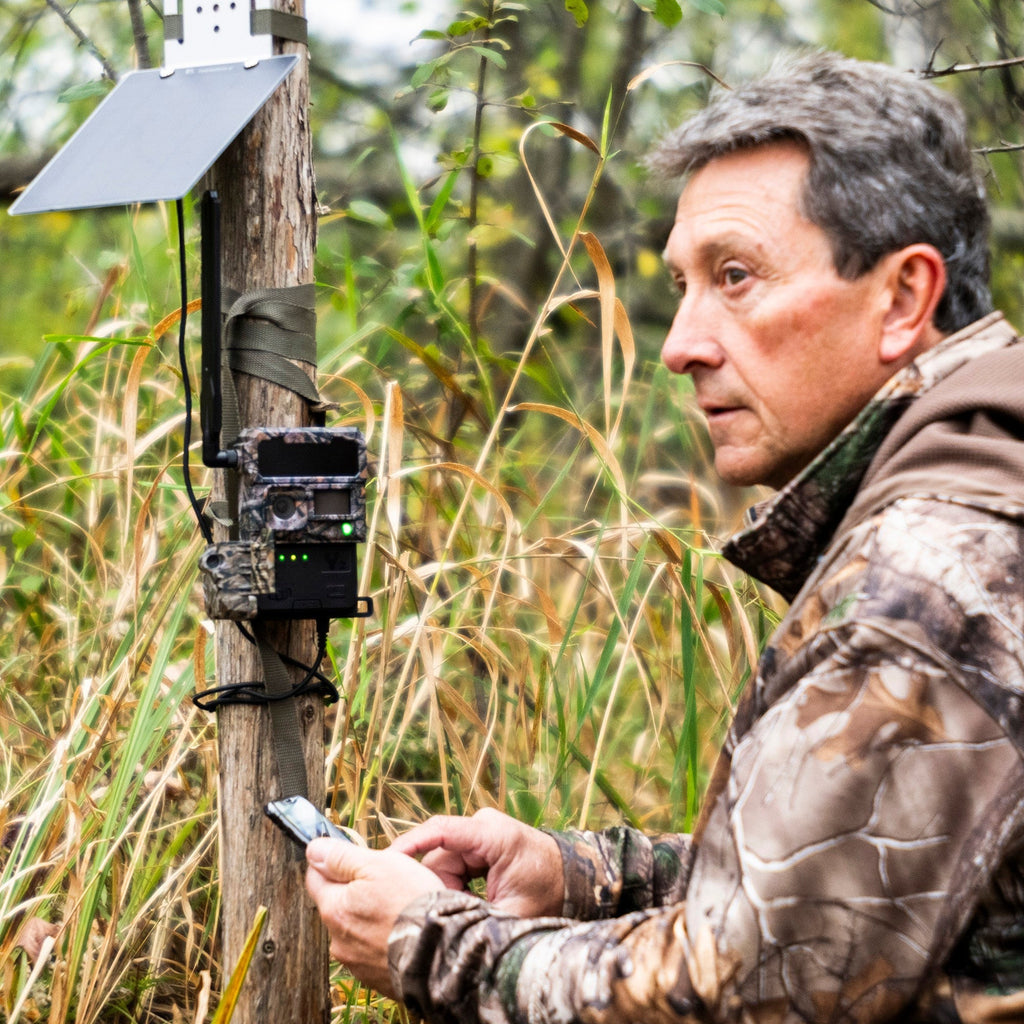 Yellowstone Y2 4G-LTE Cellular Trail Camera (6-Pack) Bundle with Accessories
