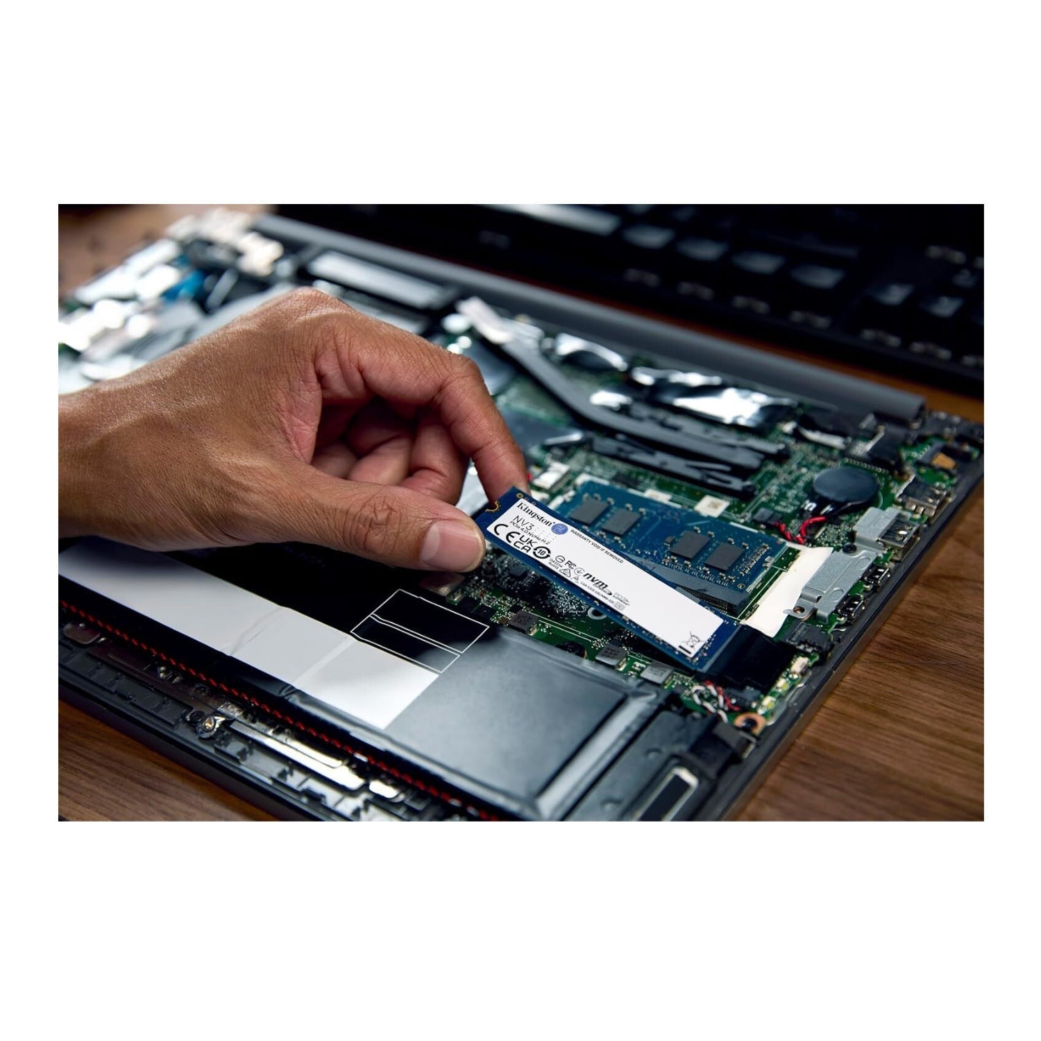 Kingston NV3 2TB M.2 2280 NVMe SSD PCIe 4.0 Gen 4x4 Internal SSD