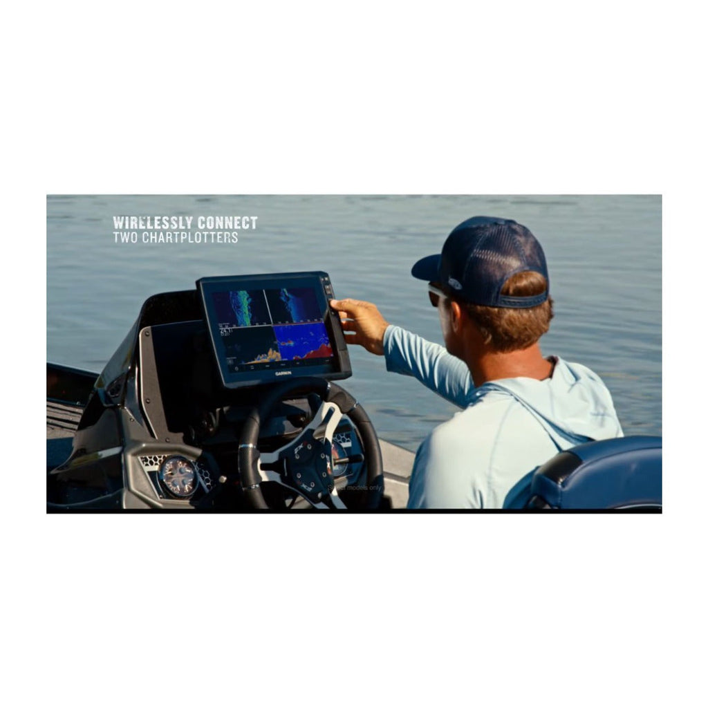 Garmin ECHOMAP Ultra 2 126sv Chartplotter w/o Transducer with Cover Bundle
