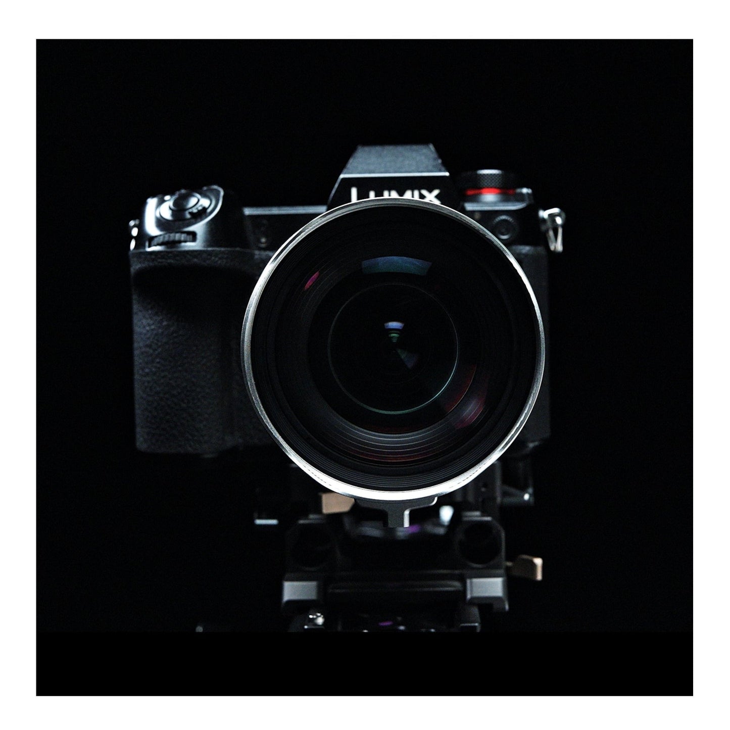 CHIOPT AURA 16mm T2.2 Cinema Lens (Sony E-Mount) Full-Frame with Cine Prime and Manual Focus