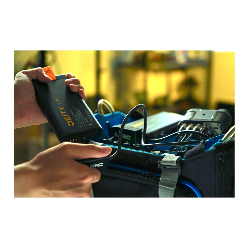 Deity S-95 Smart Battery - Li-ion Battery Pack with Telemetry Data and LED Meter