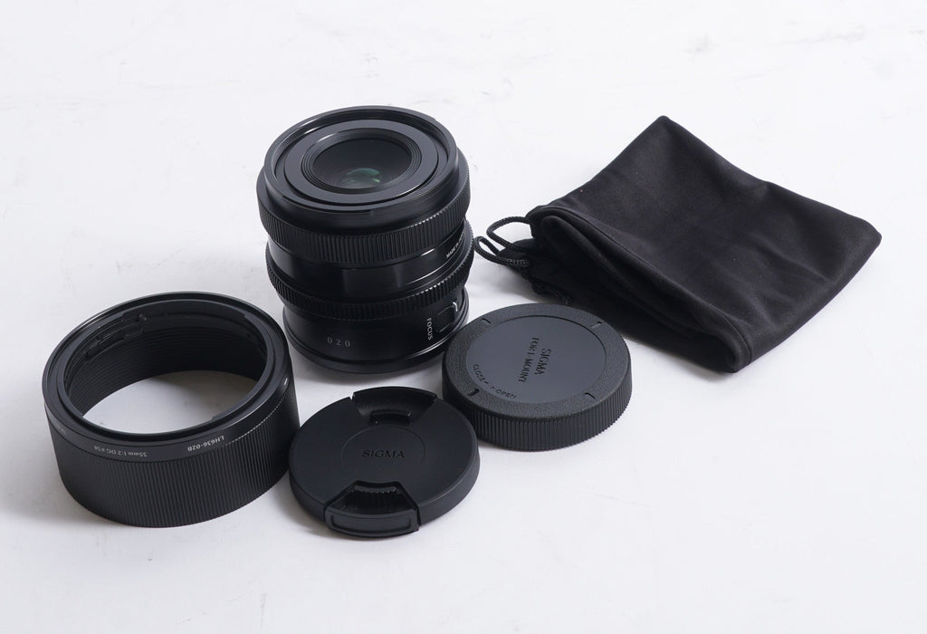 Sigma 35mm F2 DG Black Contemporary Lens for Leica L Mount (Used)