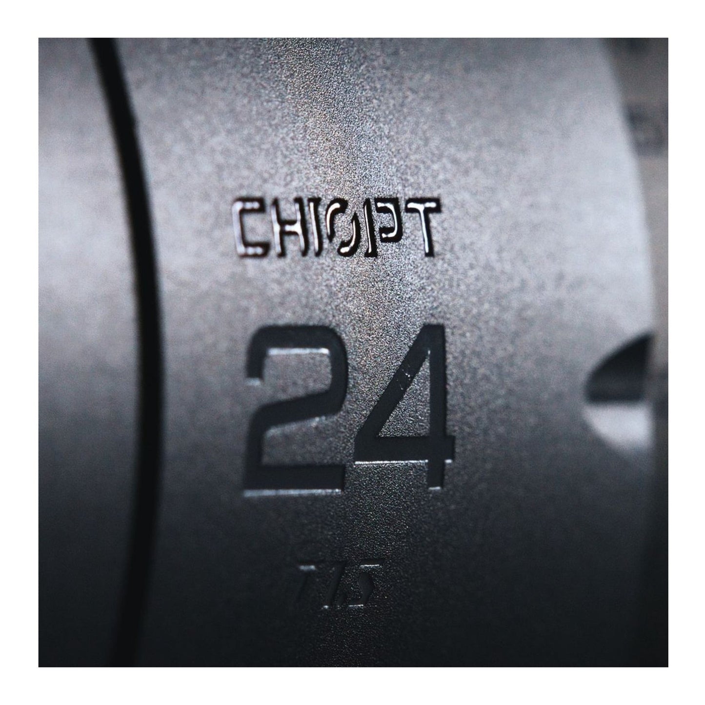 CHIOPT AURA 24mm T1.5 Cinema Lens (Leica L) Full-Frame Wide-Angle Prime with Superfast Aperture