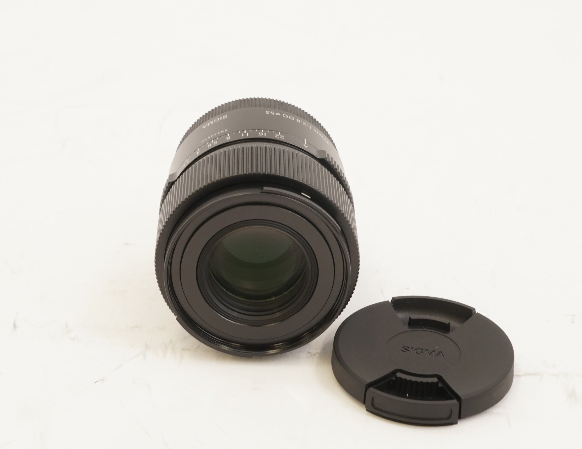 Sigma 90mm F2.8 DG Black Contemporary Lens for Sony E Mount (Used)