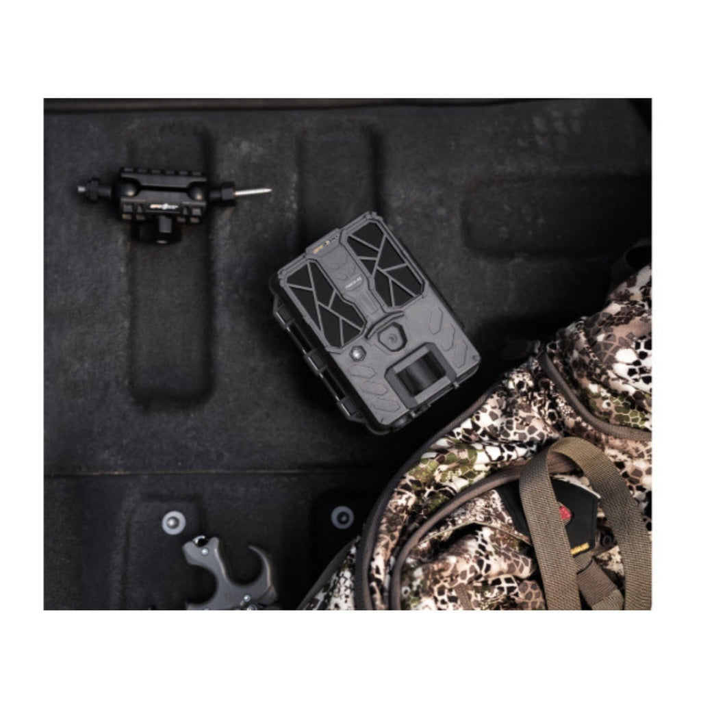 SPYPOINT Force 48 Trail Camera, 48MP Photo 720p Video Bundle