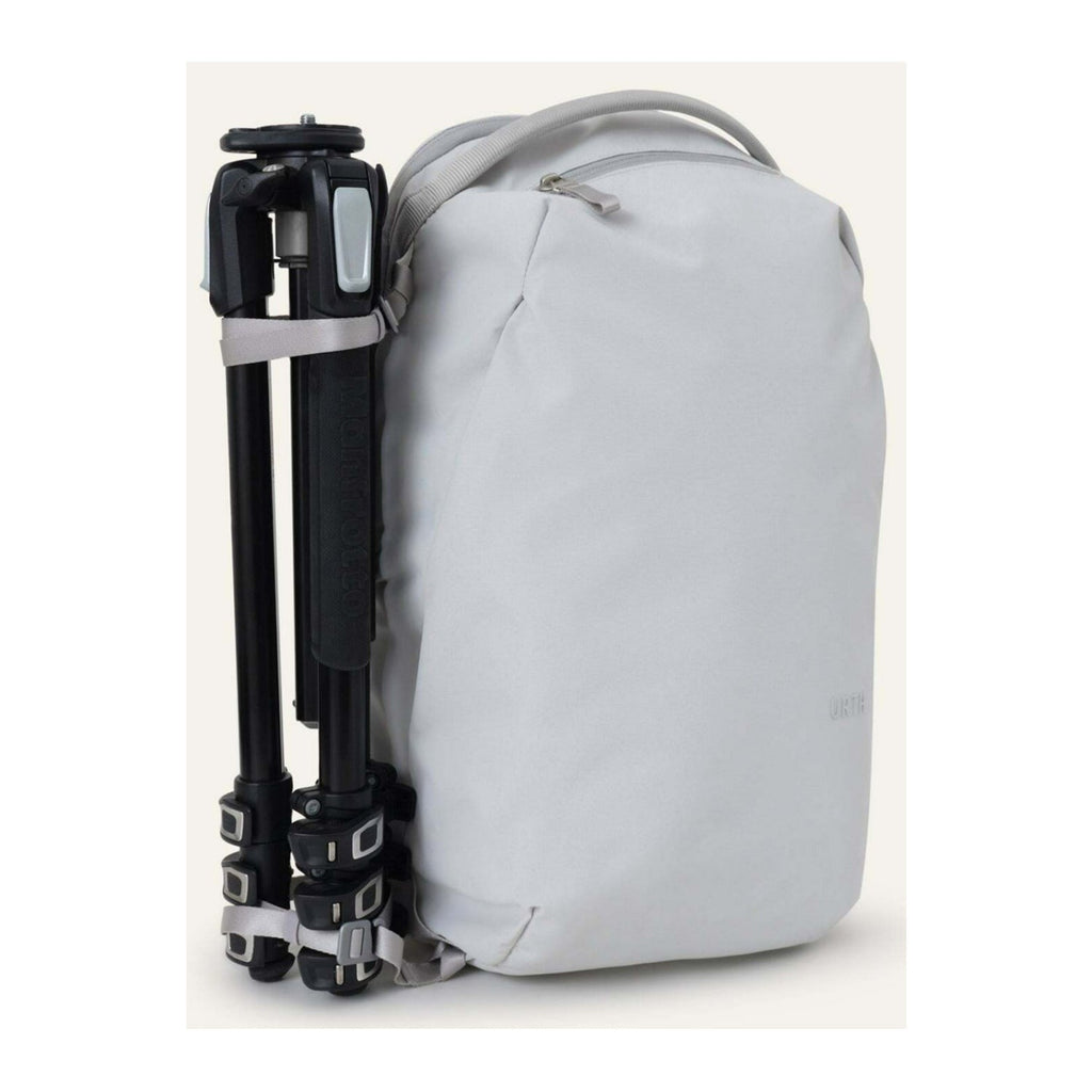 Urth Norite 24L Weatherproof Nylon Made Modular Camera Backpack Plus Camera Insert (Ash Gray)