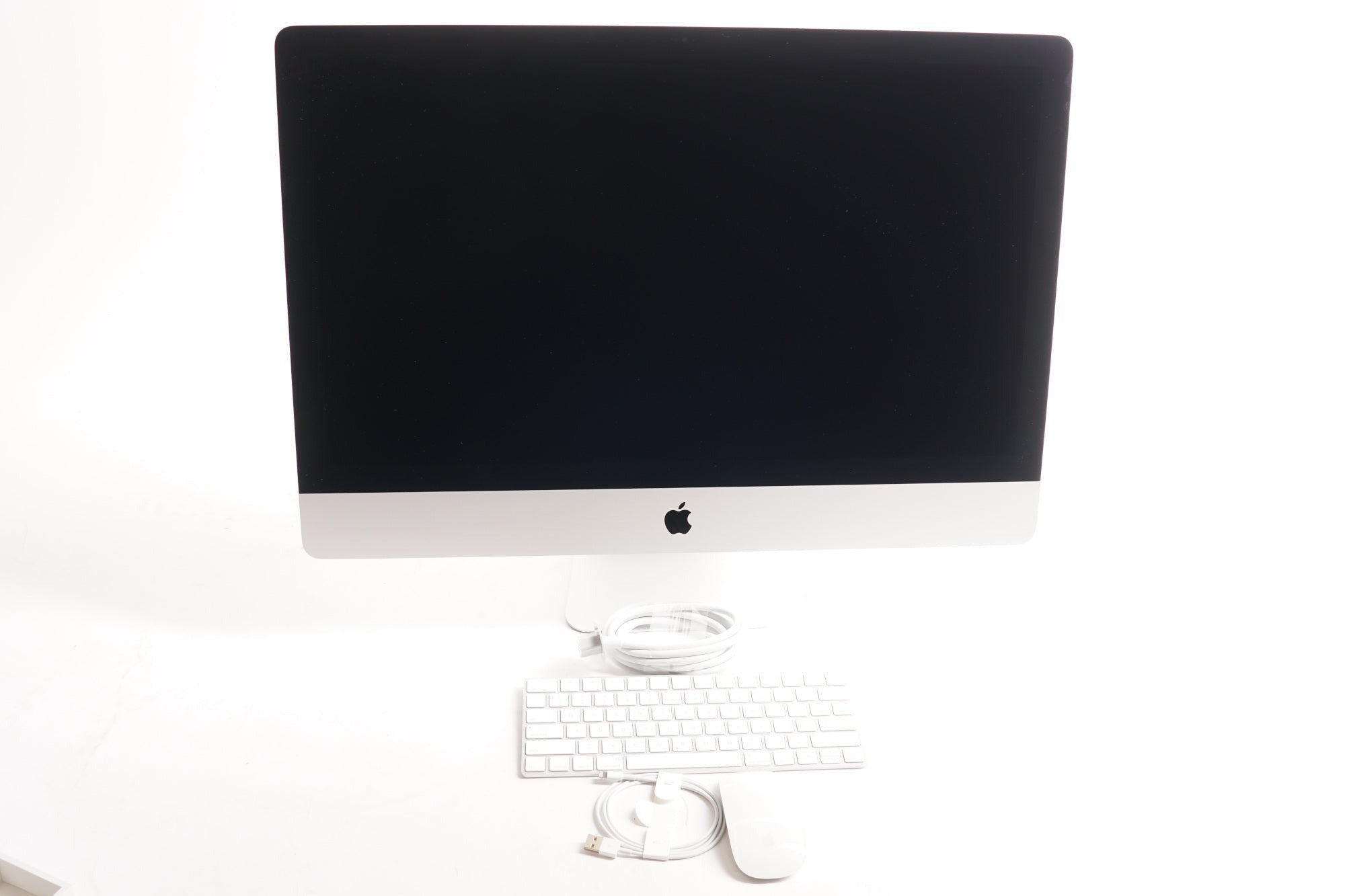 Apple 27 Inch iMac Retina 5K Black and Silver 5K 5120x2880 Desktop (Used)