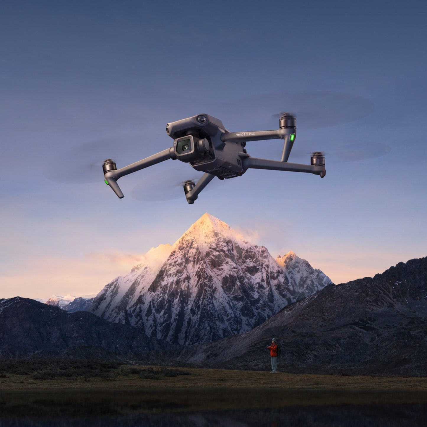 DJI Mavic 3 Classic Complete Bundle with 128GB MicroSD, Filters, Case and Accessories