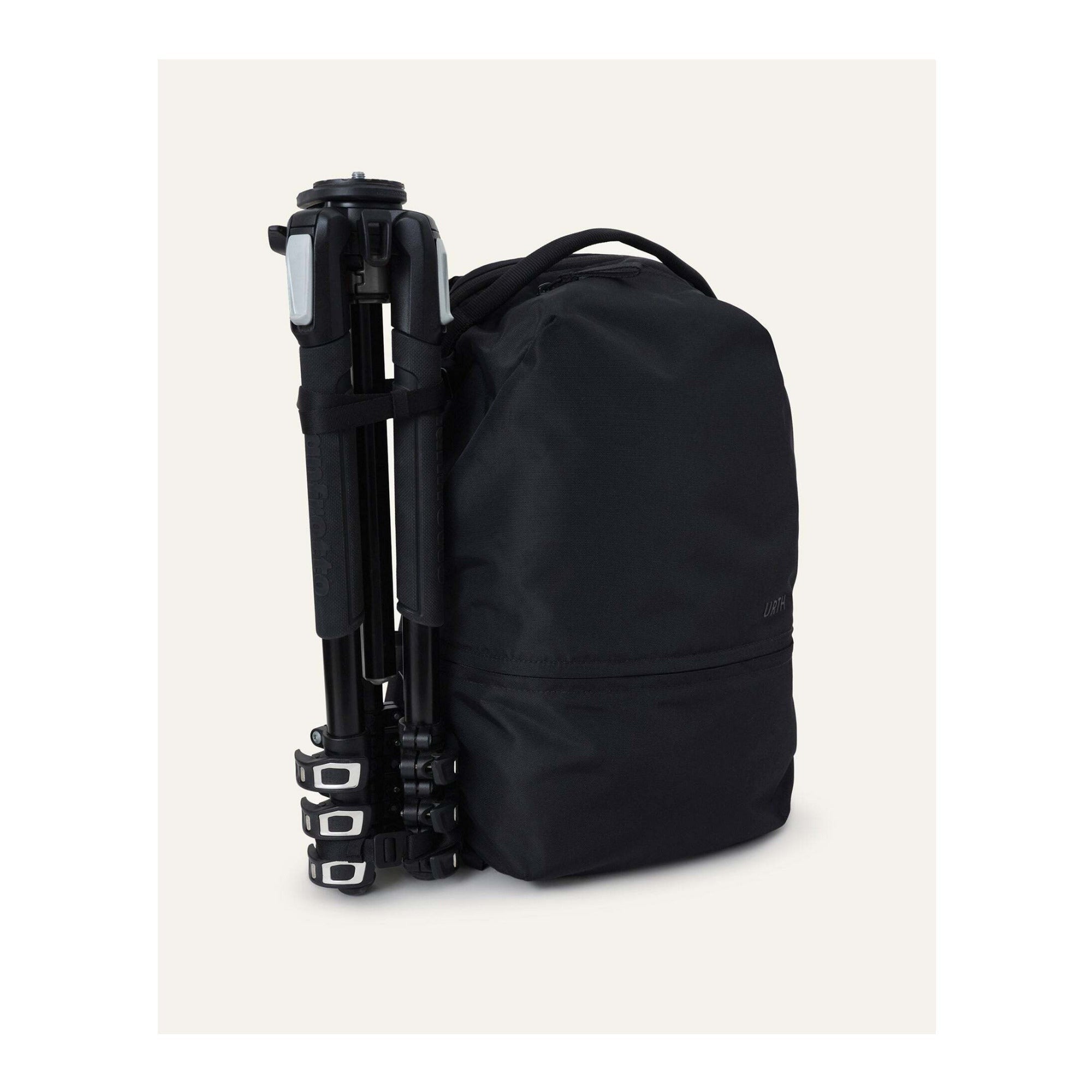 Urth Arkose 20L Modular Weatherproof Lightweight Front Zip Backpack and Small Camera Insert (Black)