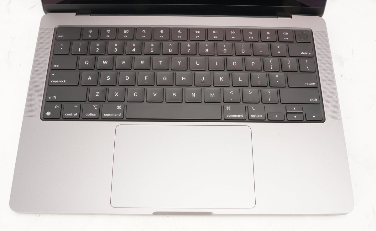Apple MacBook Pro 14-in with M1 Pro Chip (2021,16GB RAM, 512GB SSD, Space Gray) (Used)