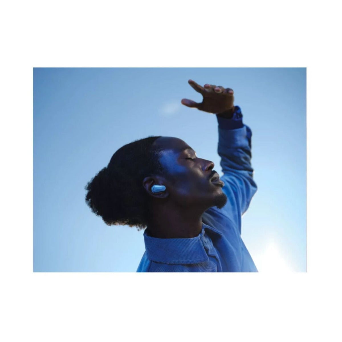 Bose QuietComfort Ultra Noise-Canceling Wireless In-Ear Earbuds with Touch Controls (Moonstone Blue)